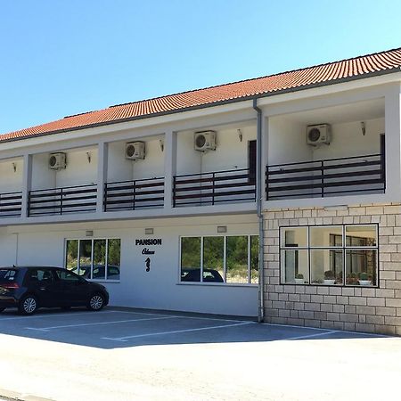 Rooms & Pansion Odmor Rovanjska Esterno foto