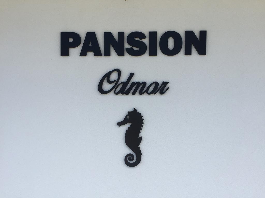 Rooms & Pansion Odmor Rovanjska Esterno foto